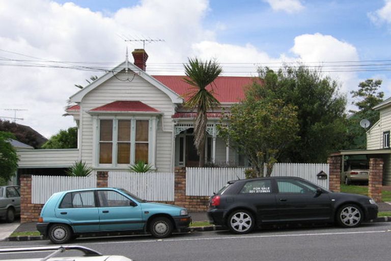 Photo of property in 5 Tutanekai Street, Grey Lynn, Auckland, 1021