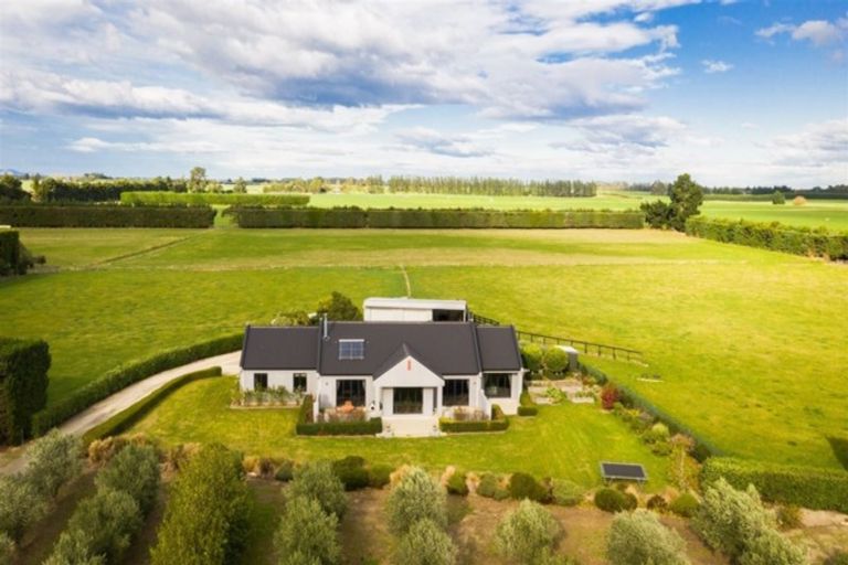 Photo of property in 1253 Oxford Road, Cust, Rangiora, 7471