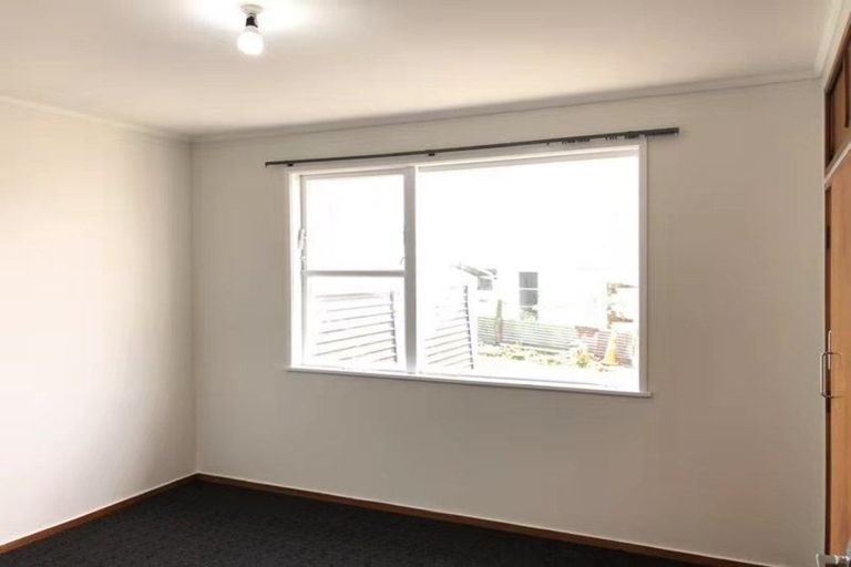 Photo of property in 39d Tomo Street, New Lynn, Auckland, 0600