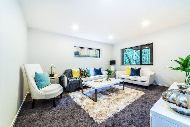 Photo of property in 49 Blacks Road, Greenhithe, Auckland, 0632