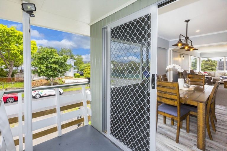 Photo of property in 27 Kentucky Street, Totara Park, Upper Hutt, 5018