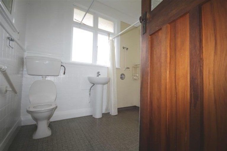 Photo of property in 163 Signal Hill Road, Opoho, Dunedin, 9010