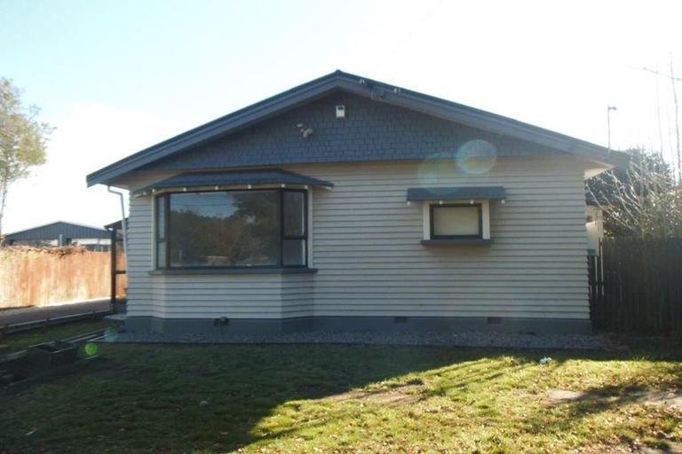 Photo of property in 35 Sparks Road, Hoon Hay, Christchurch, 8025