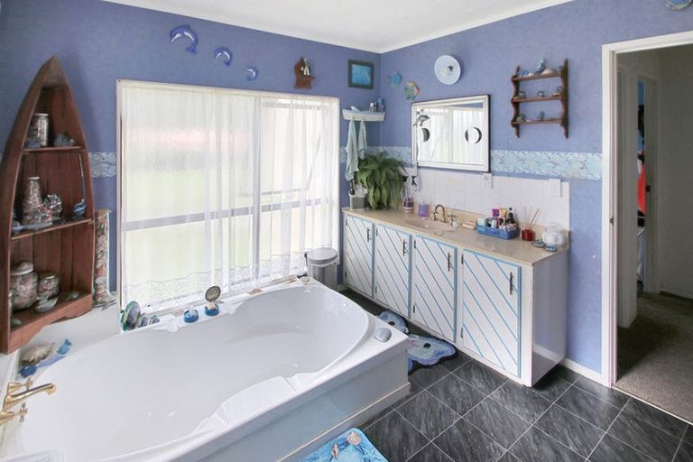 Photo of property in 15 Snelgar Road, Kaitaia, 0482