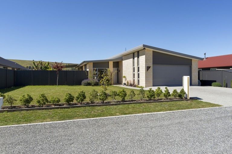 Photo of property in 11 Willoughby Place, Clyde, 9330