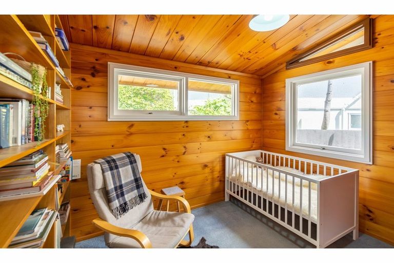 Photo of property in 2 Wakatu Avenue, Moncks Bay, Christchurch, 8081