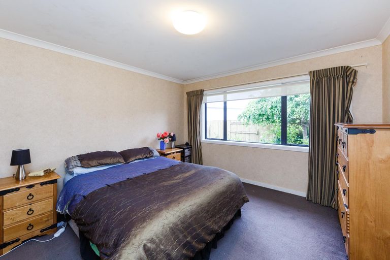 Photo of property in 28 Birmingham Street, Takaro, Palmerston North, 4412