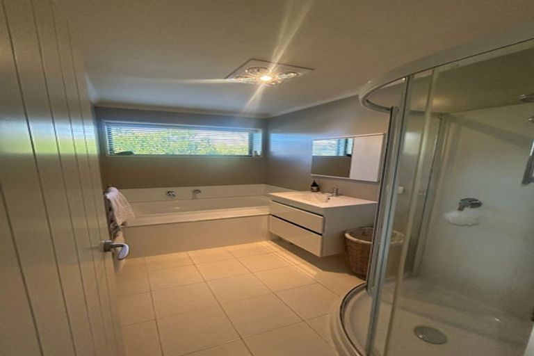 Photo of property in 108 Rob Roy Lane, Wanaka, 9305