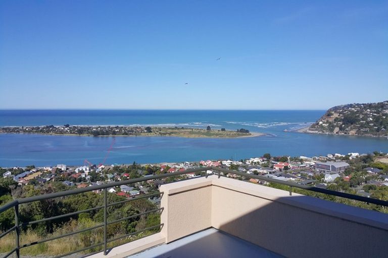 Photo of property in 10 Dunkeld Lane, Redcliffs, Christchurch, 8081