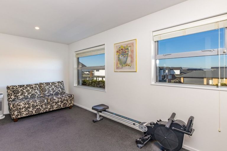 Photo of property in 7 Harston Place, Wigram, Christchurch, 8042