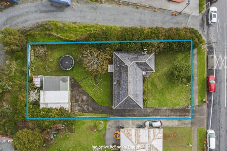 Photo of property in 5 Clendon Avenue, Papatoetoe, Auckland, 2025