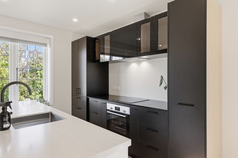 Photo of property in 96 Elgin Road, Kenmure, Dunedin, 9011