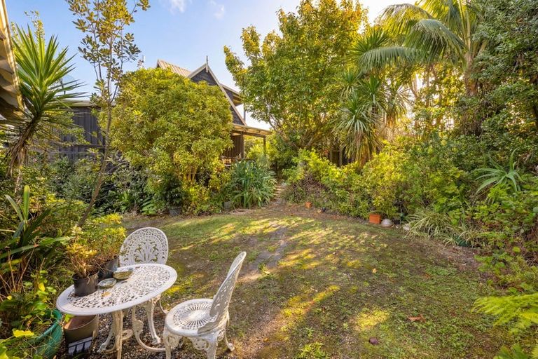 Photo of property in 4 Millen Place, Clarks Beach, 2122