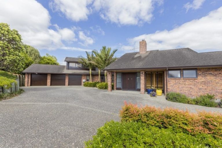 Photo of property in 9 Kotare Place, Sandspit, Warkworth, 0982