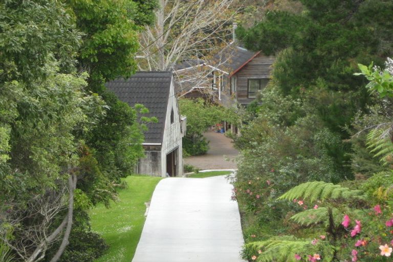 Photo of property in 6 Clayden Drive, Gulf Harbour, Whangaparaoa, 0930