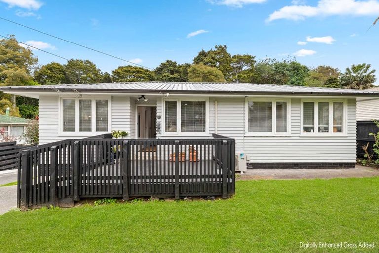 Photo of property in 9 Hillcrest Grove, Hillpark, Auckland, 2102