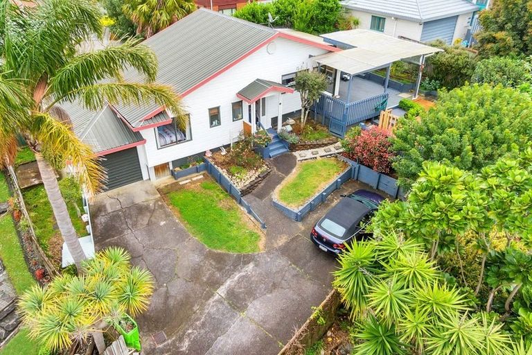 Photo of property in 1a Lesa Annis Place, Henderson, Auckland, 0612