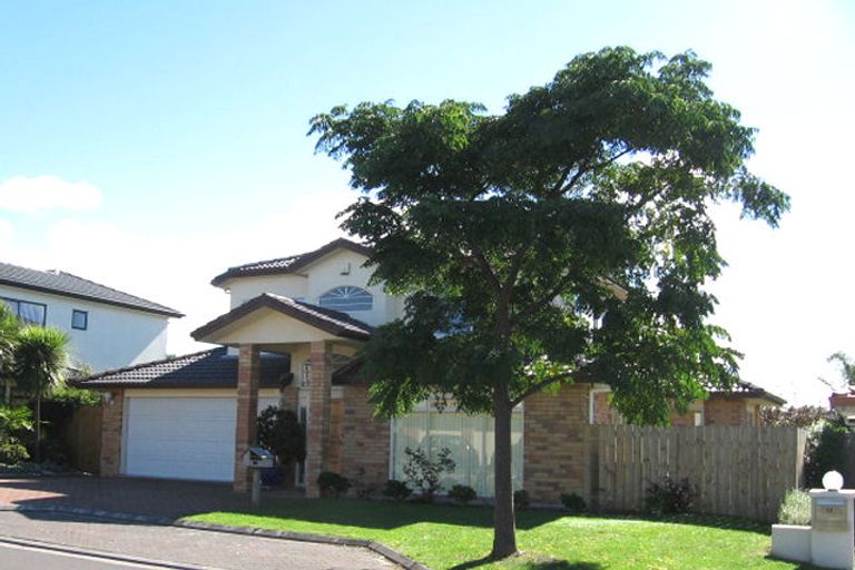 Photo of property in 10 Tollana Road, Te Atatu Peninsula, Auckland, 0610