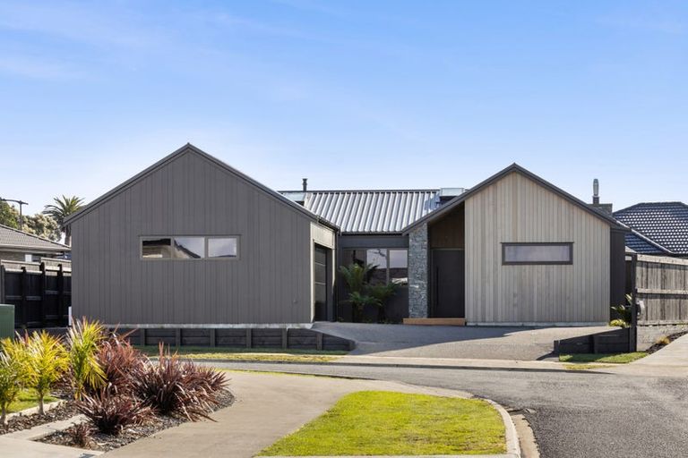 Photo of property in 7 Papawhero Drive, Bell Block, New Plymouth, 4312