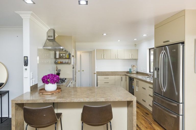 Photo of property in 98 Gillespies Line, Cloverlea, Palmerston North, 4412