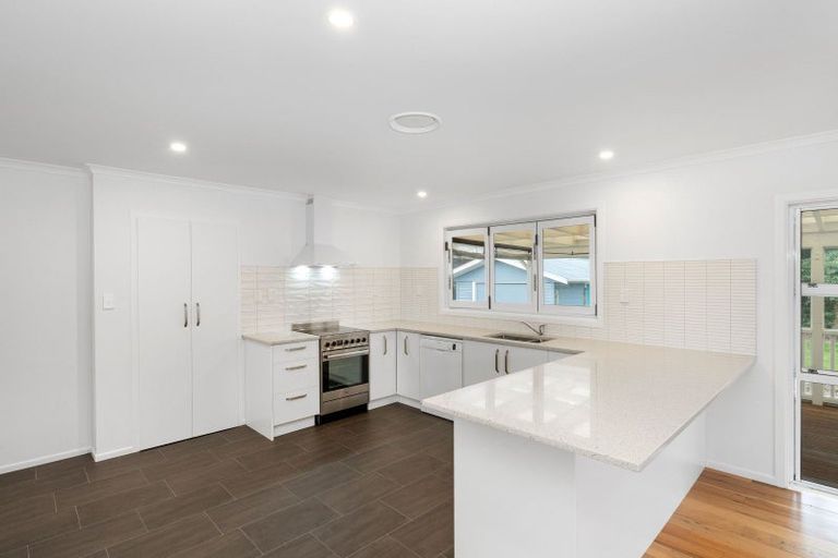 Photo of property in 13 Bowen Street, Levin, 5510