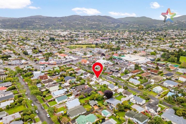 Photo of property in 12 Rumgay Street, Fairfield, Lower Hutt, 5011