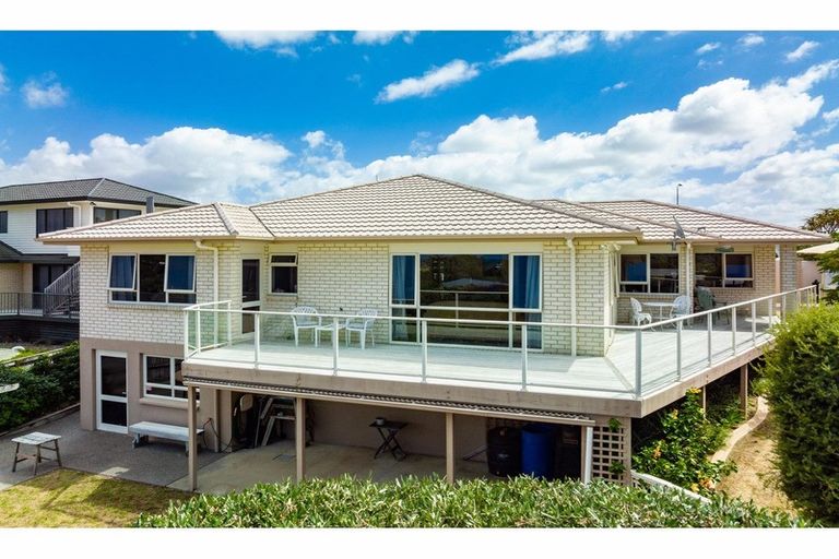 Photo of property in 14 Driftwood Place, Mangawhai Heads, Mangawhai, 0505