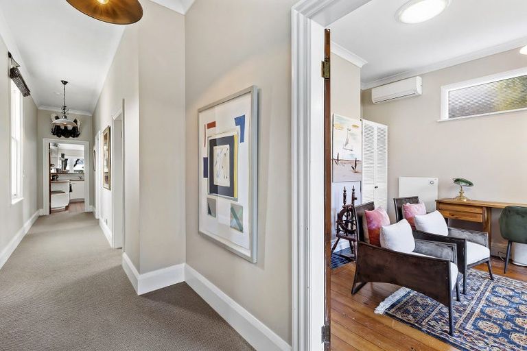 Photo of property in 100 Britomart Street, Berhampore, Wellington, 6023