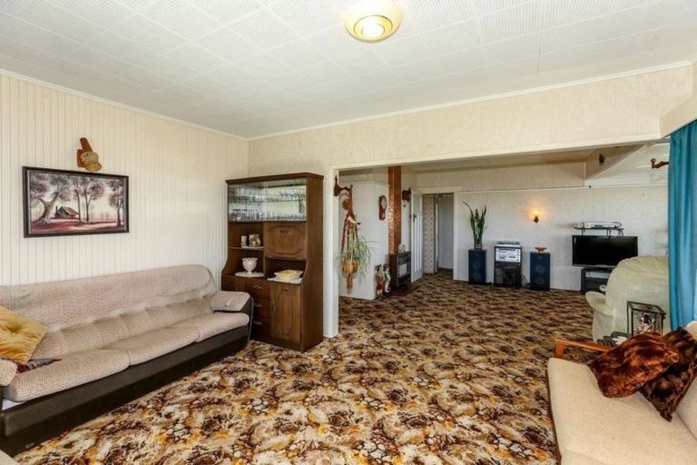 Photo of property in 2a Beach Street, Fitzroy, New Plymouth, 4312