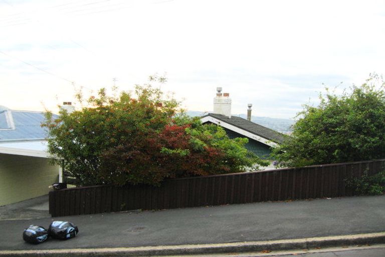 Photo of property in 35 Cole Street, Caversham, Dunedin, 9012