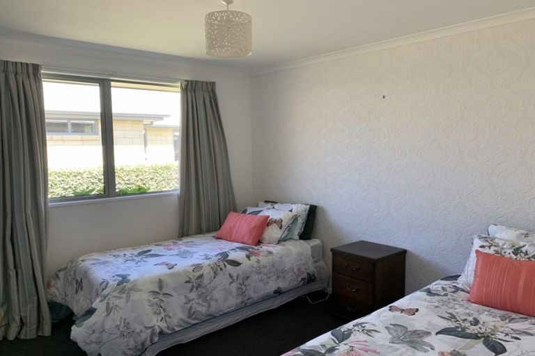 Photo of property in 1 Sunhaven Cove, Cromwell, 9310