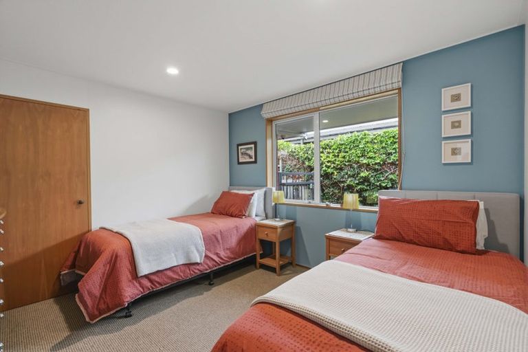 Photo of property in 724 Queens Drive, Waikiwi, Invercargill, 9810