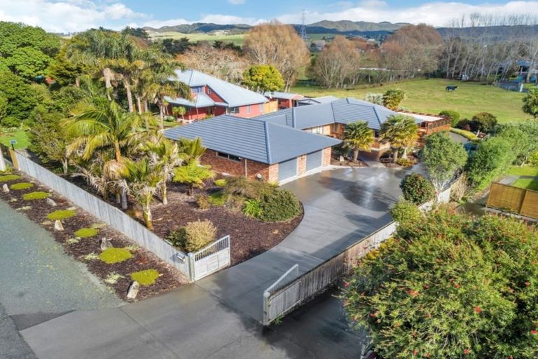 Photo of property in 73 Marsden Point Road, Ruakaka, 0116