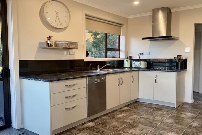 Photo of property in 18 Pringle Street, Waimataitai, Timaru, 7910