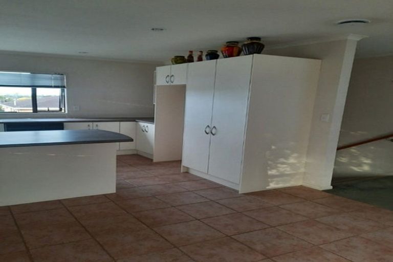 Photo of property in 20a Highfields Terrace, Henderson, Auckland, 0612