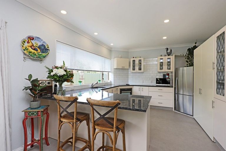 Photo of property in 59 Whiting Crescent, Greenmeadows, Napier, 4112