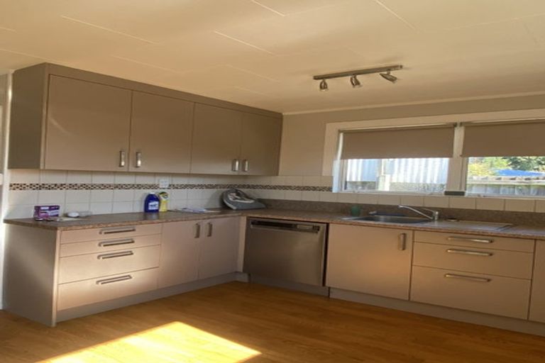 Photo of property in 14 Gibson Drive, Hornby, Christchurch, 8042