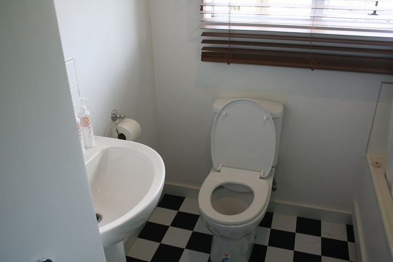 Photo of property in 40 Mangarino Street, Te Kuiti, 3910