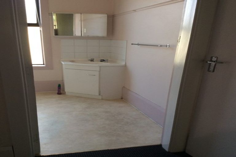 Photo of property in 165a Peverel Street, Riccarton, Christchurch, 8041