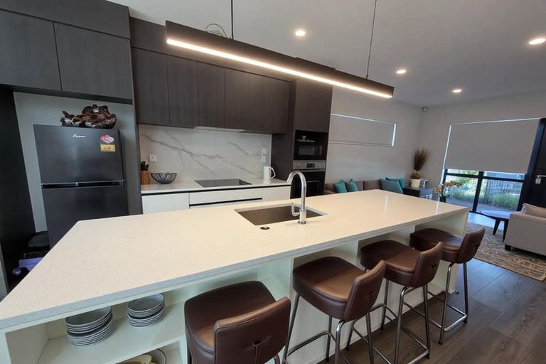Photo of property in 9 Greenbrier Street, Westgate, Auckland, 0814