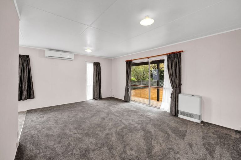 Photo of property in 22 Karaka Street, Inglewood, 4330
