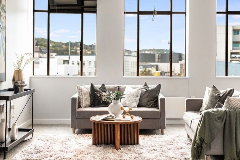 Photo of property in Unit 307,l3, 307/14 Laings Road, Hutt Central, Lower Hutt, 5010