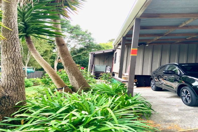 Photo of property in 3/96a Verbena Road, Birkdale, Auckland, 0626