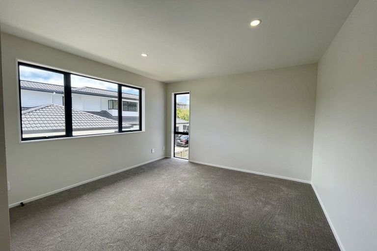 Photo of property in 3c Kaniere Place, Half Moon Bay, Auckland, 2012