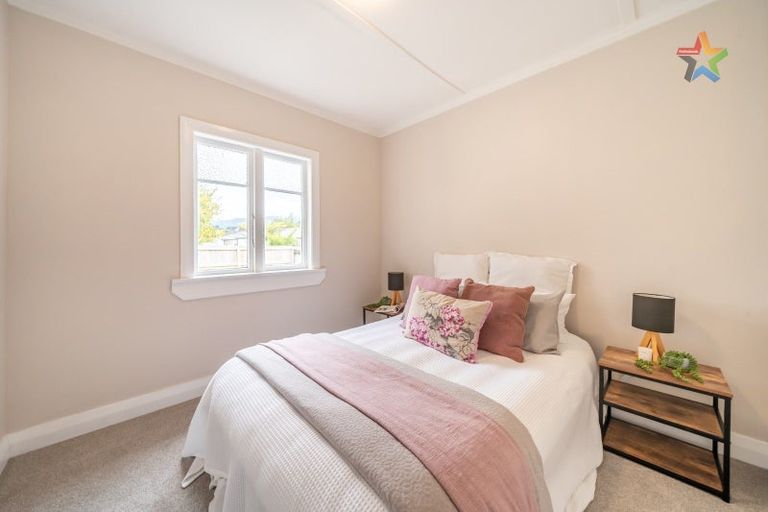 Photo of property in 32 Exchange Street, Ebdentown, Upper Hutt, 5018