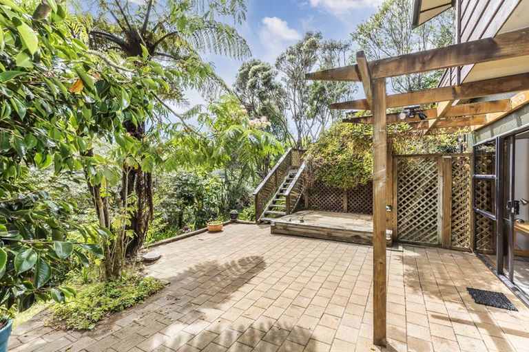 Photo of property in 14a Spicer Place, Tawa, Wellington, 5028