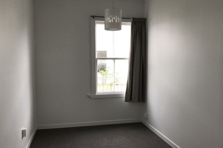 Photo of property in 5 Barrack Street, Whanganui, 4500