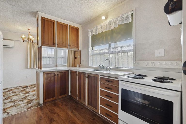 Photo of property in 22b Bunnythorpe Road, Papakura, 2110