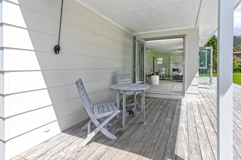 Photo of property in 68 Kon Tiki Road, Whiritoa, Whangamata, 3691