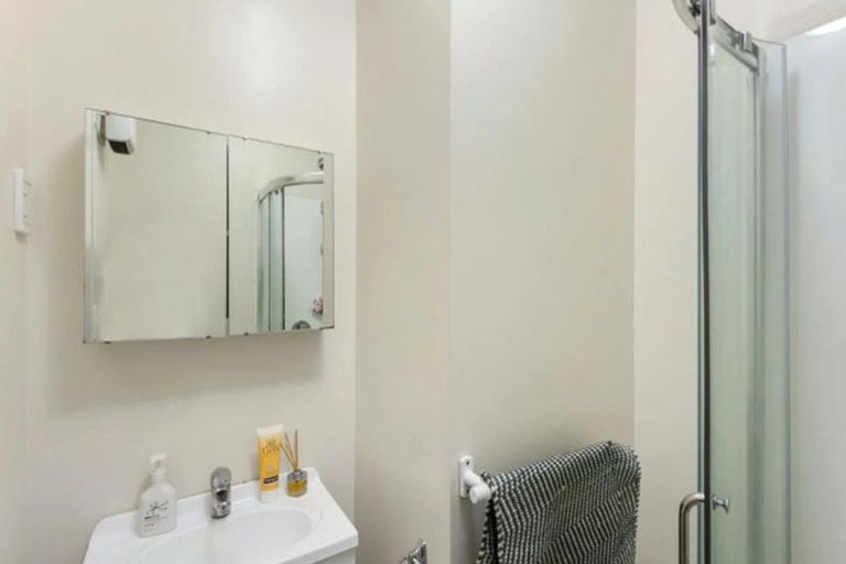 Photo of property in 49 Matipo Street, Riccarton, Christchurch, 8041